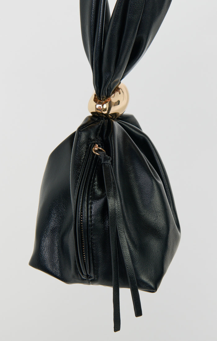 Callie Clutch ~ Black