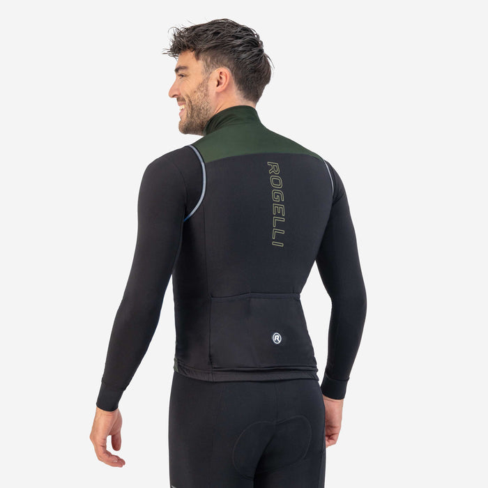 Rogelli Essential windstopper heren groen gedragen achterkant.