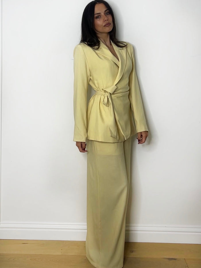 LINEN TIE BLAZER BUTTER YELLOW
