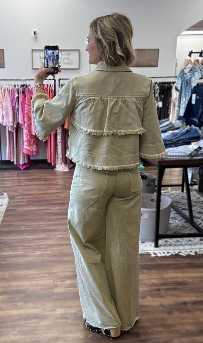 Liverpool - Kit High Rise Relaxed Wide Leg Jeans