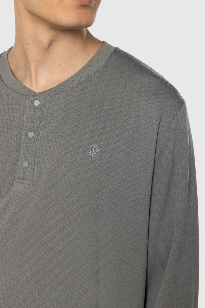 Snap Henley Long Sleeves - Back