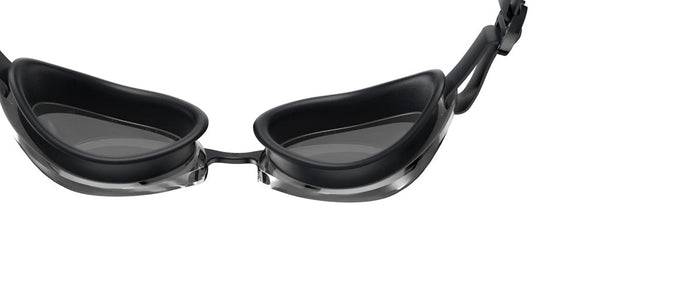 Speedo Jet 2.0 Mirror Goggle in black and silver, featuring a sleek design with mirrored lenses for swimming.