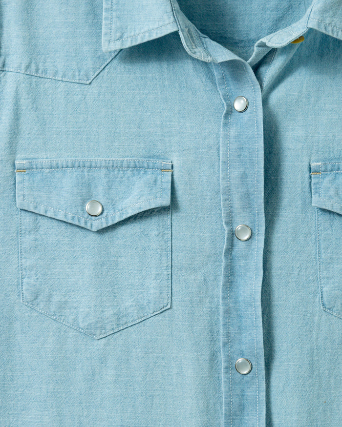Women's Western Shirt in Chambray