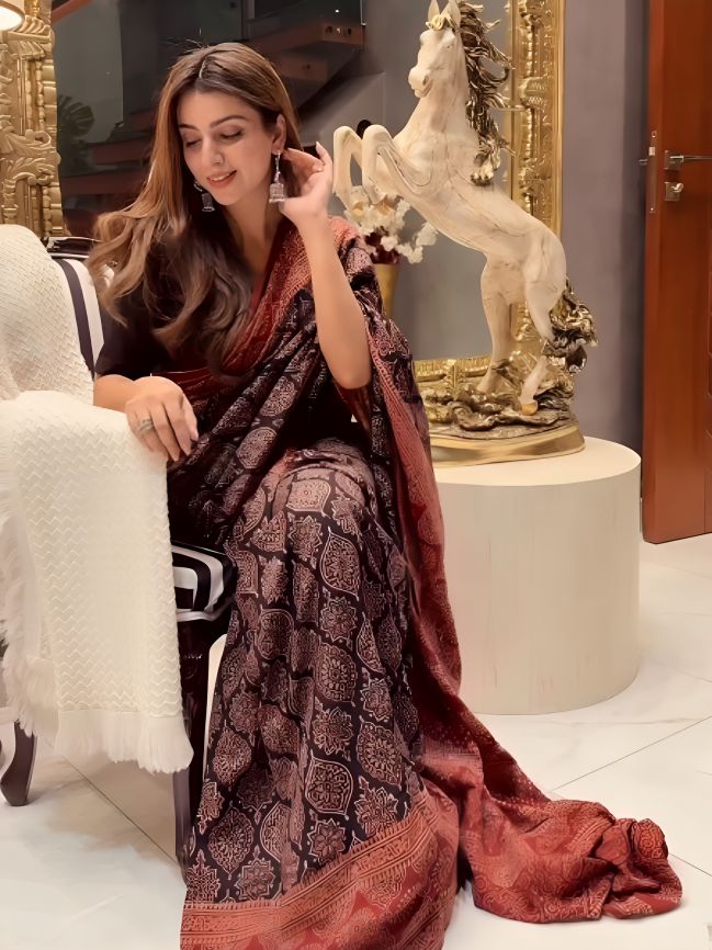 Ajrak: Hala