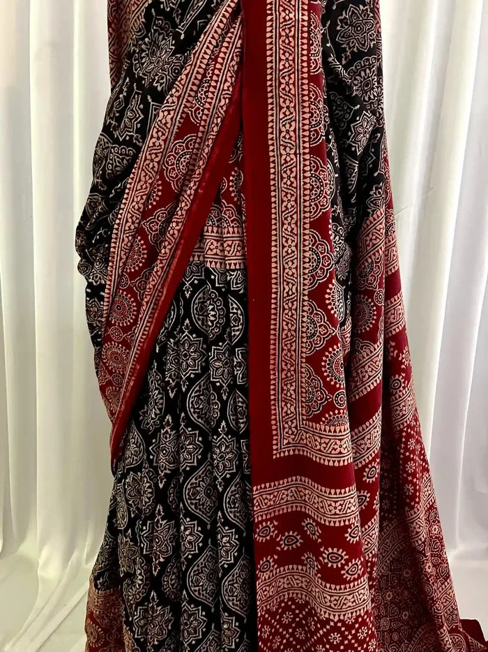 Ajrak: Hala
