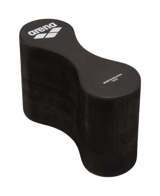 Black Arena Freeflow Pullbuoy II for swimming training, made of durable foam with ergonomic design for comfortable support.
