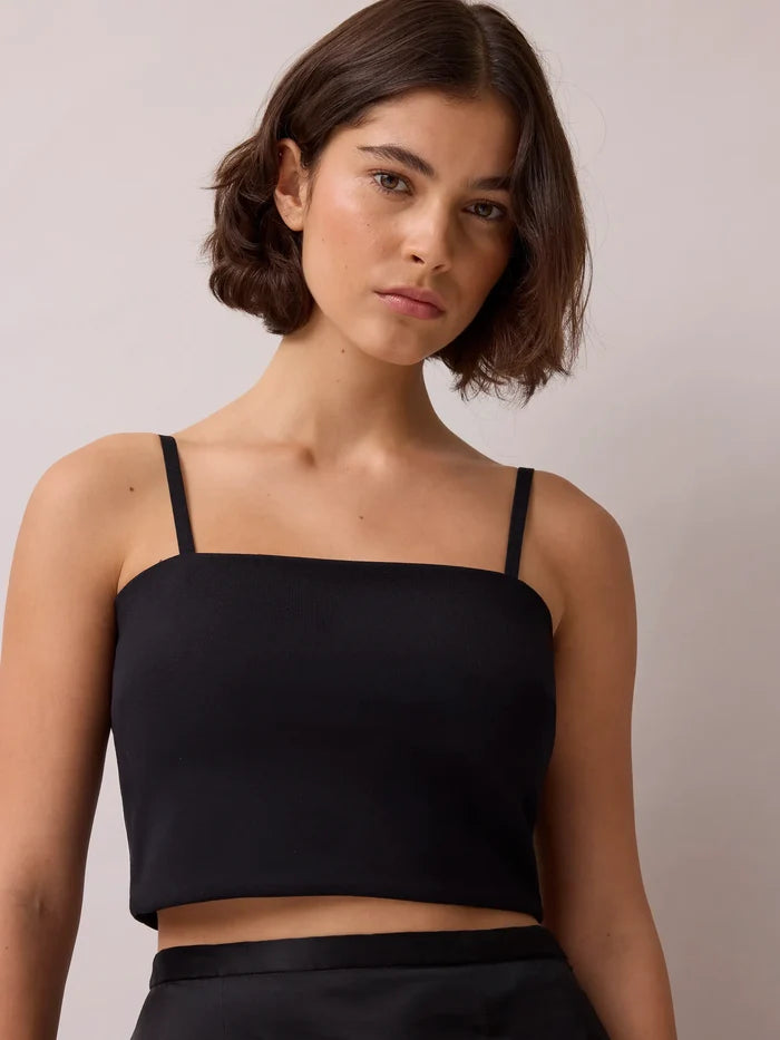 Black ponte top with detachable straps