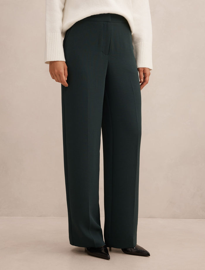 Dani Straight Leg Pants Forever New