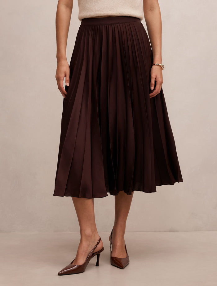 Danielle Pleated Midi Skirt Chocolate A Forever New