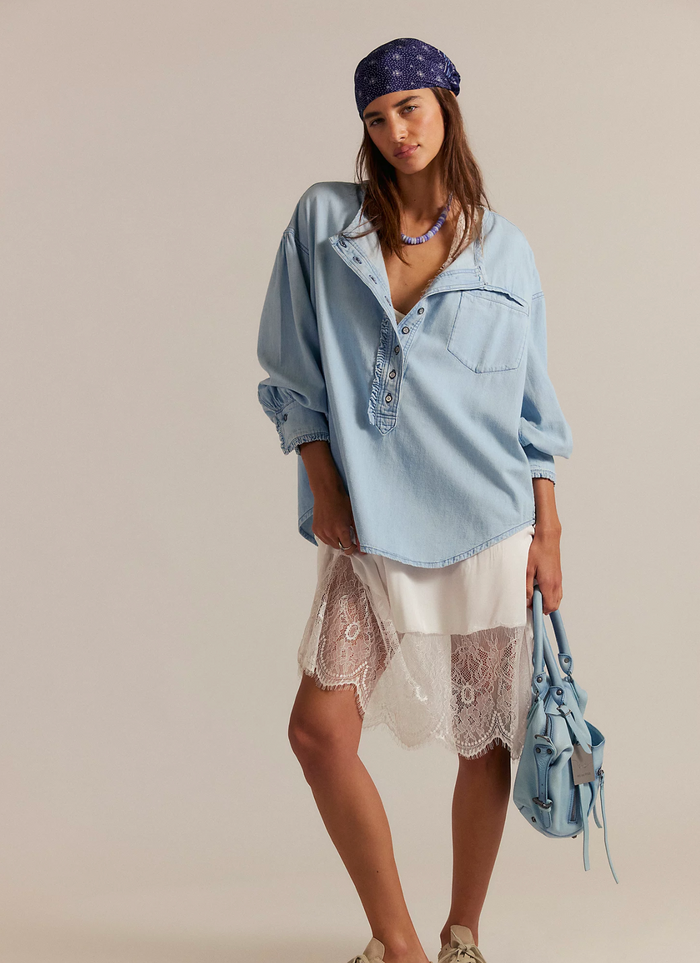Denim Dreaming Pullover - So Soft LW