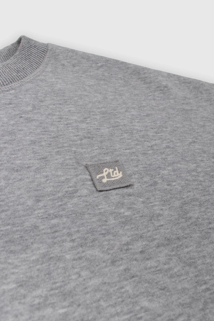 Fleece Crewneck - Lifestyle