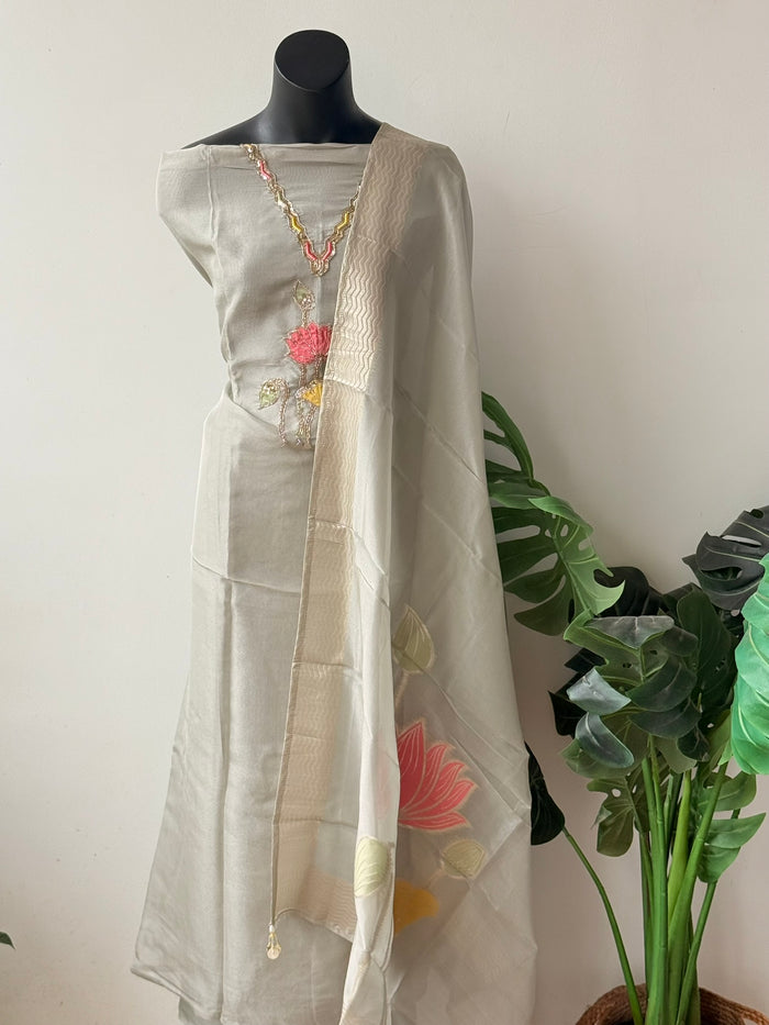 Floral emb Tissue silk suit material