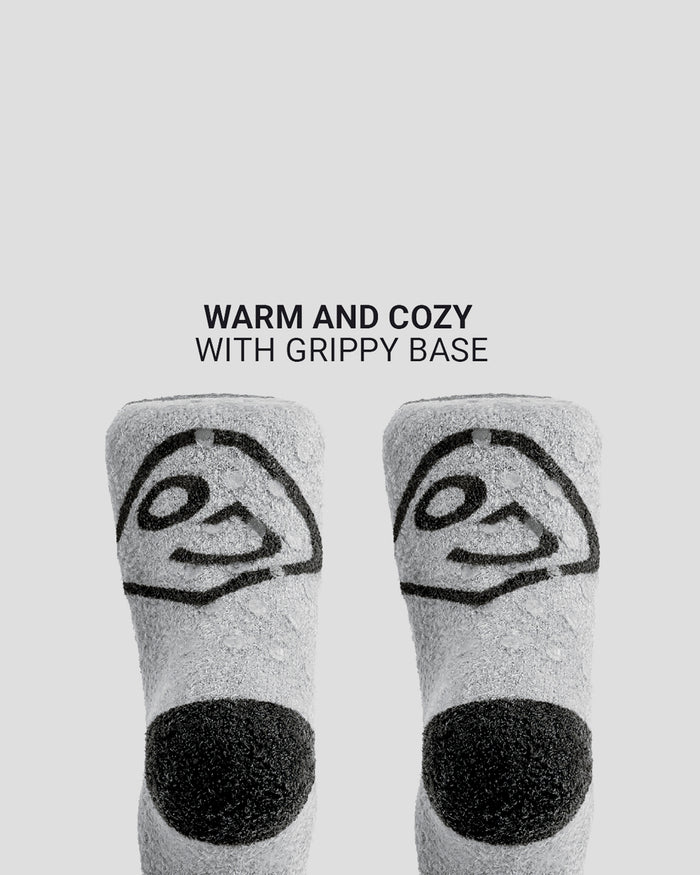 b2656_902_go_travel_everyday_fluffy_sockzzz_b_2000x2500_9ccac2e_1762922159000
