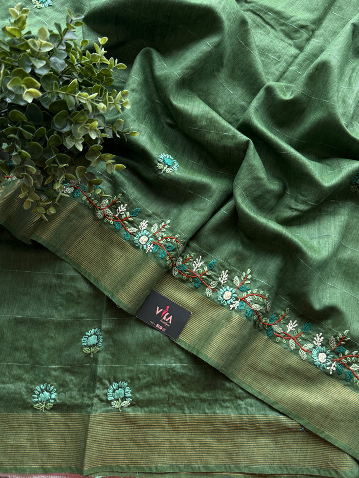 Hand emb banaswara saree
