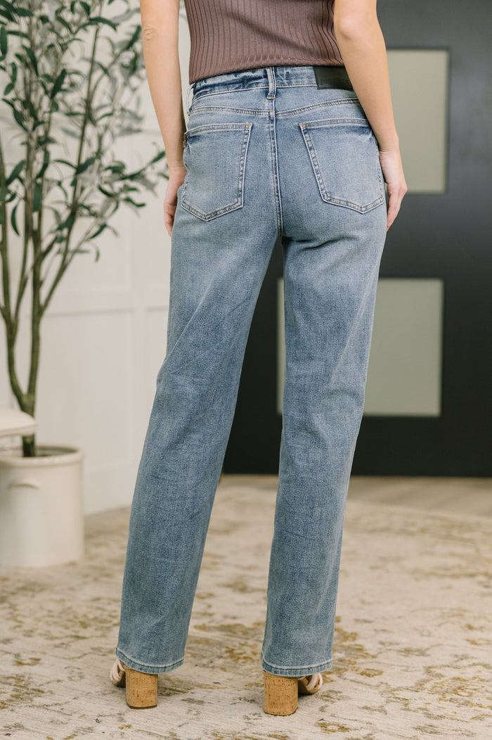 Judy Blue High Waist Tummy Control Slim Straight Leg Jeans