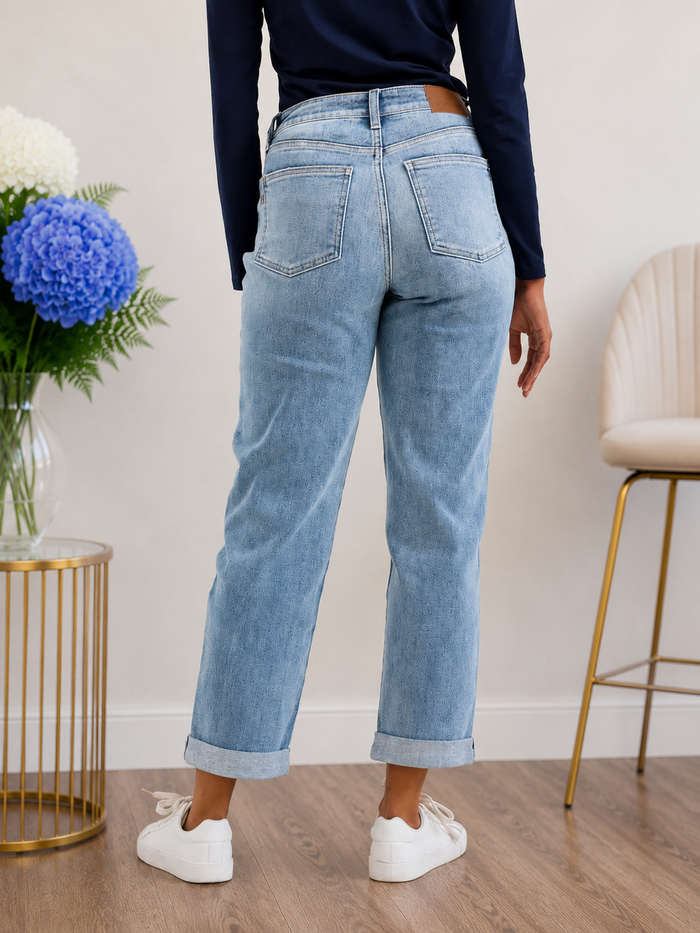 Judy Blue Mid Rise Light Wash Cuffed Billie Boyfriend Jeans