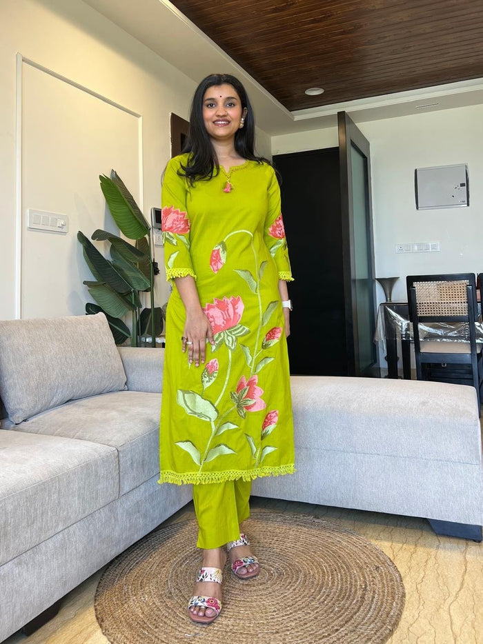 Kiro Floral Embroidered Set- Green