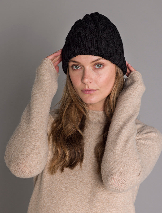 Ladies Aran Super Soft Merino Wool Hat - Black #color_black