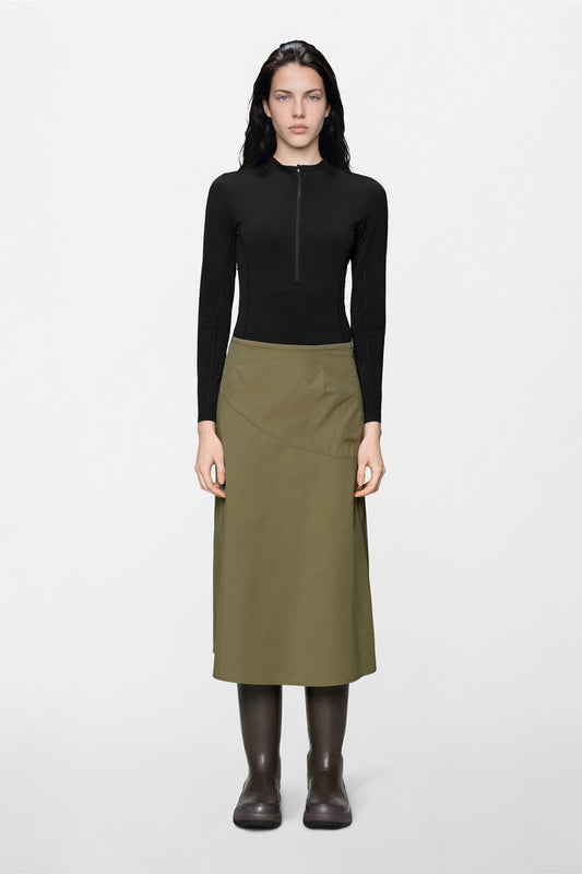 Light Woven W Skirt