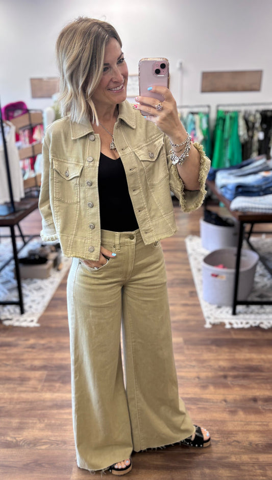 Liverpool - Kit High Rise Relaxed Wide Leg Jeans