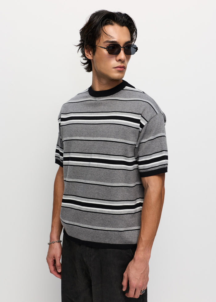 LOOSE FIT STRIPED KNIT TEE