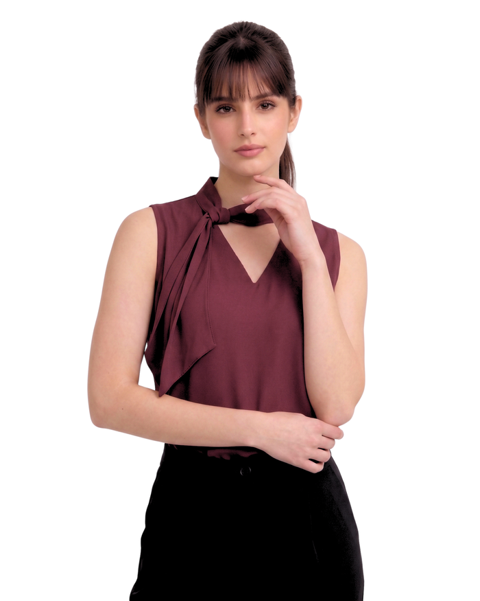 Maroon chic