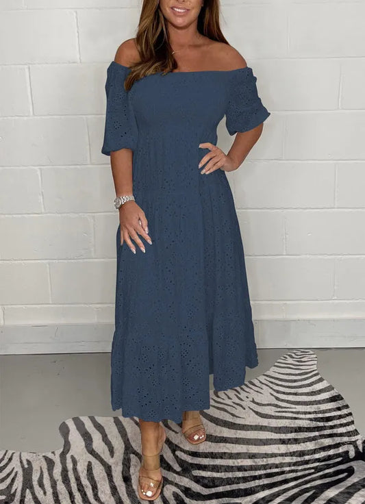 Melodie - Robe Évasée Élégante Unie avec Broderie