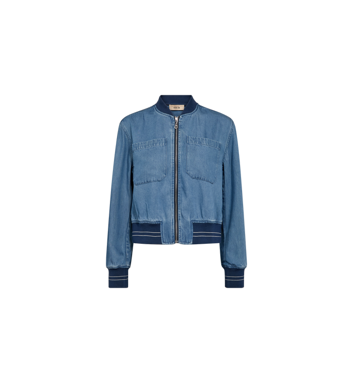 Packshot / Light Blue Denim / Front