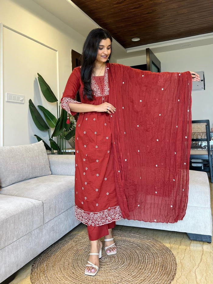 Samara Threadwork Cotton Set- Maroon