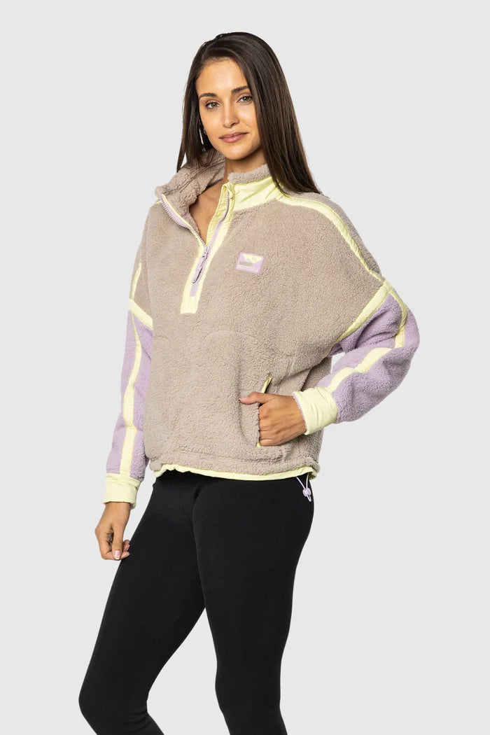 Sherpa 1/4 Zip Outerwear - Alternate 2