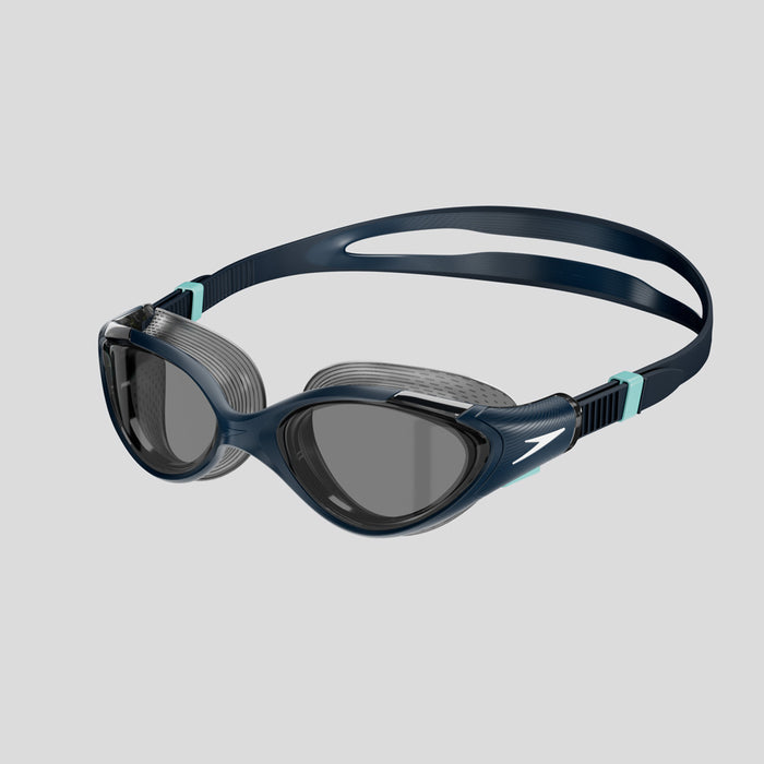 Speedo Biofuse 2.0 female fit swimming goggles in blue with soft eye seals and adjustable strap for a comfortable fit.
