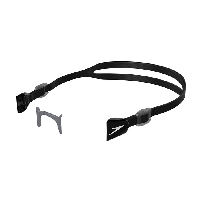 Speedo Mariner Pro Optical Kit goggles in black with clear lenses, designed for comfortable swimming and vision correction.