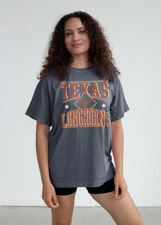 Texas Longhorns Women's Smoke Oversized Salt wash cotton T-Shirt with short sleeves, worn out look, crew neck and drop shoulders