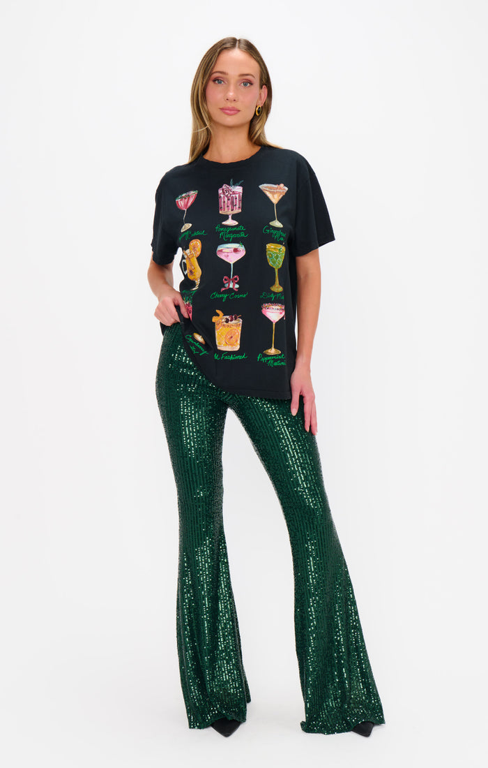 badge_model-wears-size-s