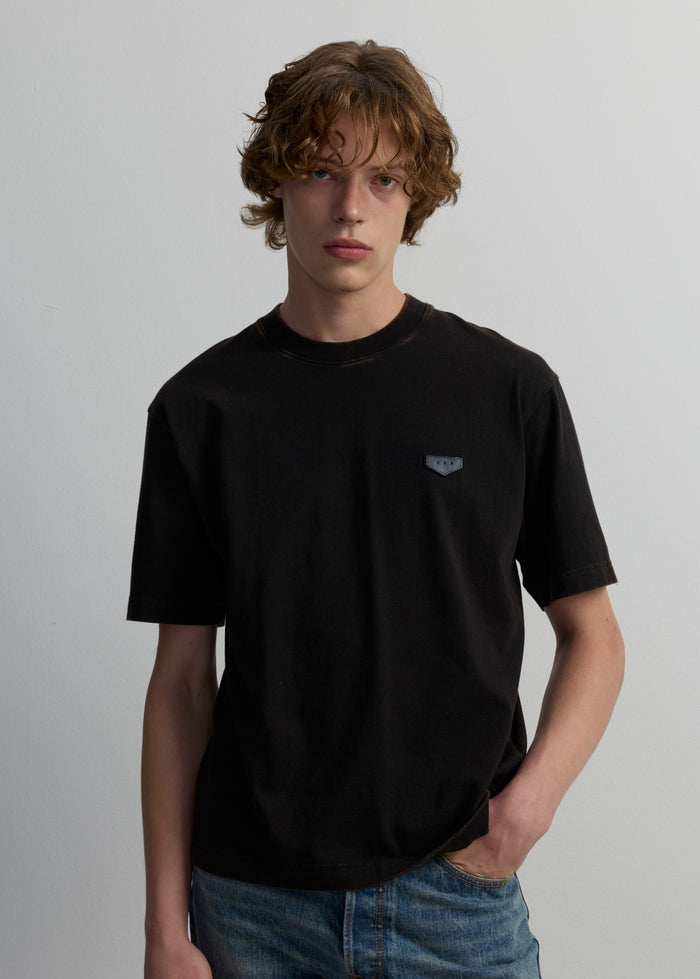 WASHED LEATHER LABEL TEE